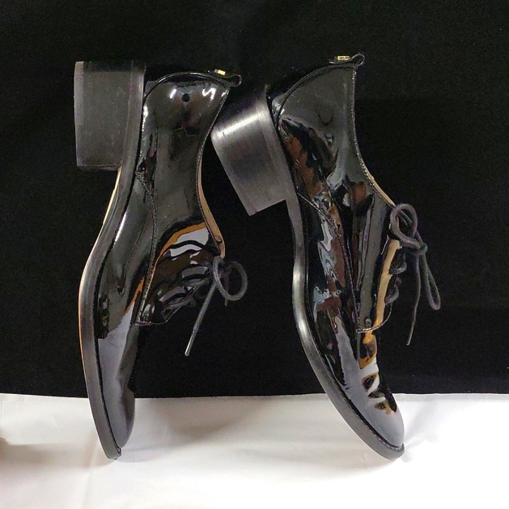 Louise et Cie Black Patent Leather Loafers